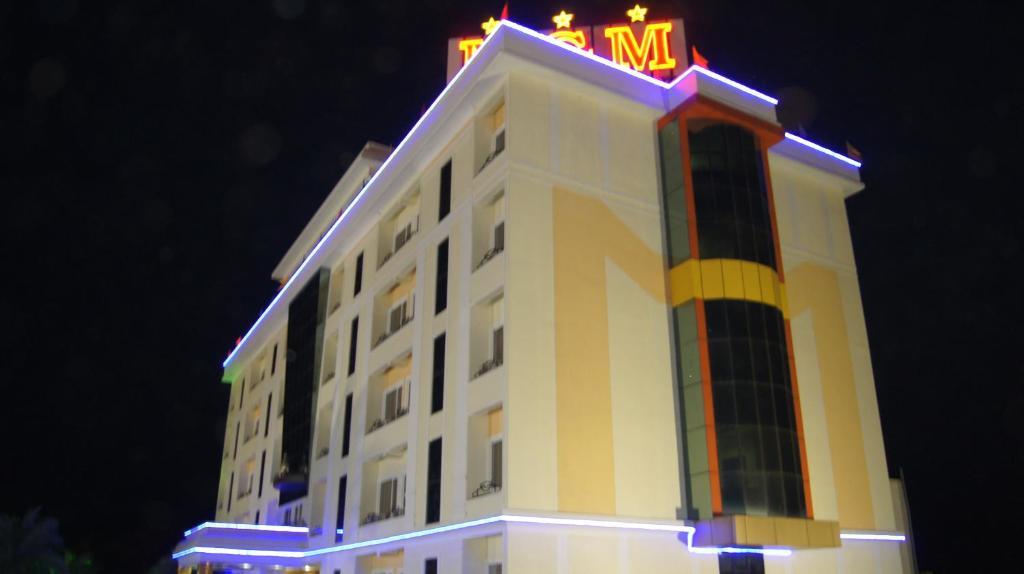 Hotel Mgm Grand Шрикалахащи Екстериор снимка